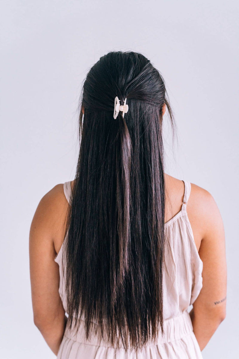 Open Hair Clip | Tiny | Almond Beige