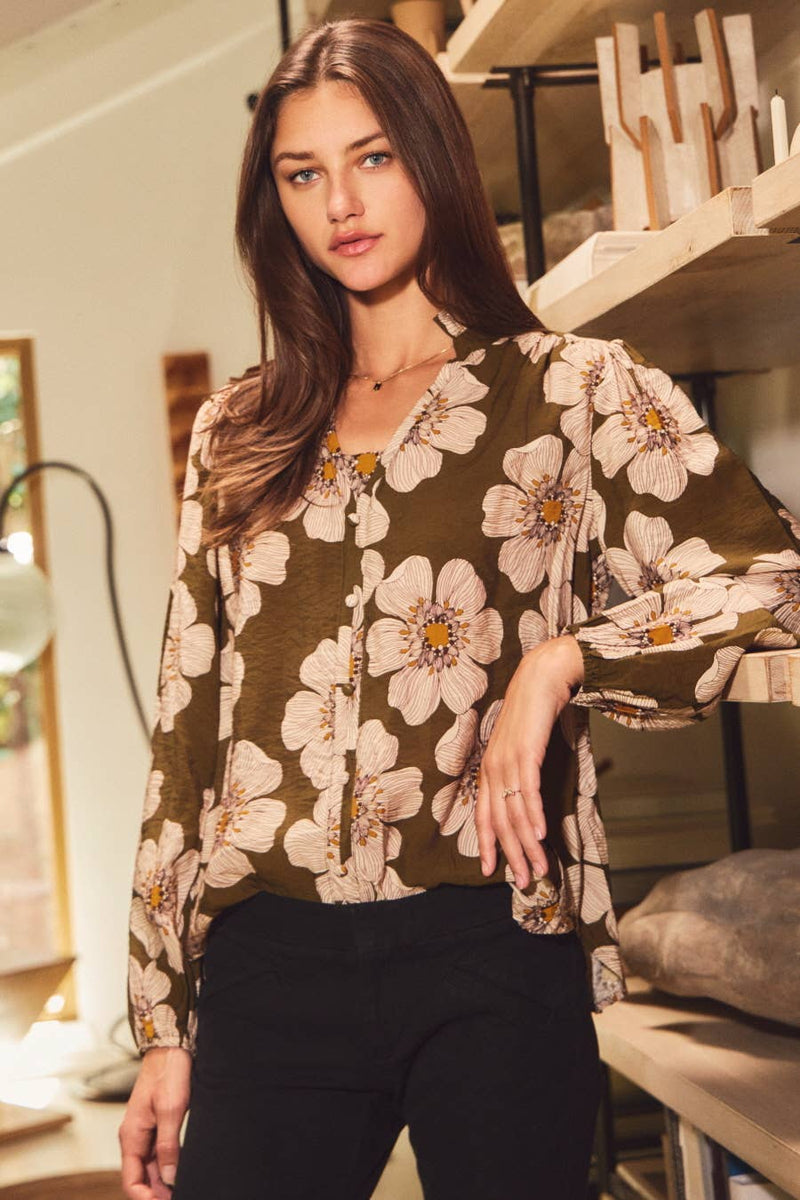 Floral-printed Woven Blouse: LT Blue Multi / L