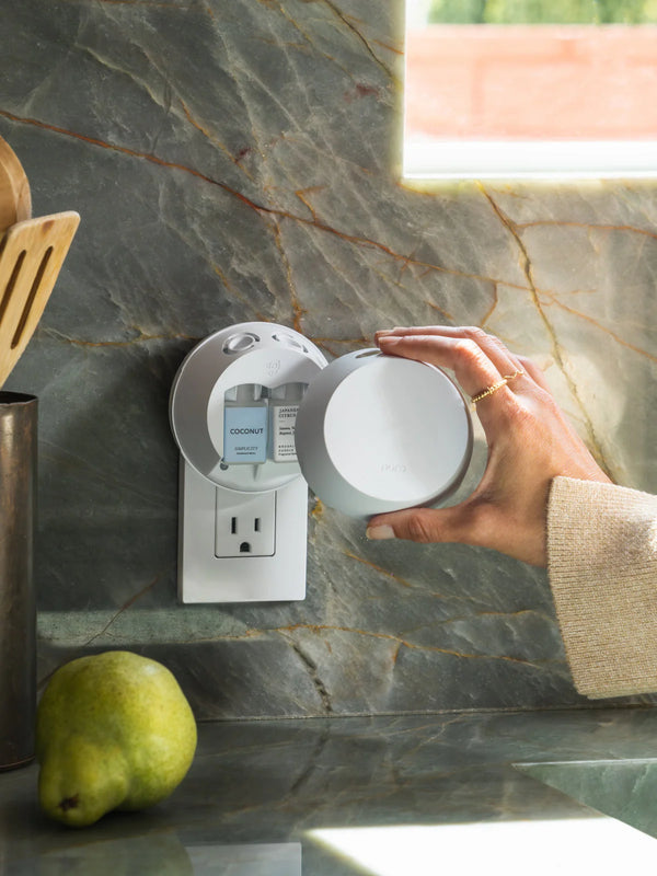 Pura Device V4 Smart Fragrance Diffuser