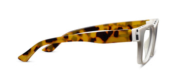 Bernadette White/Tokyo Tortoise +2.00