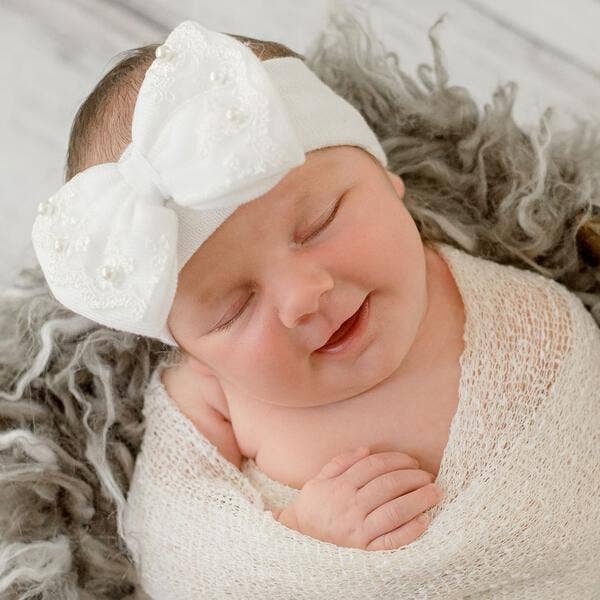 Ilybean White Headband with Pearl and Lace Trim