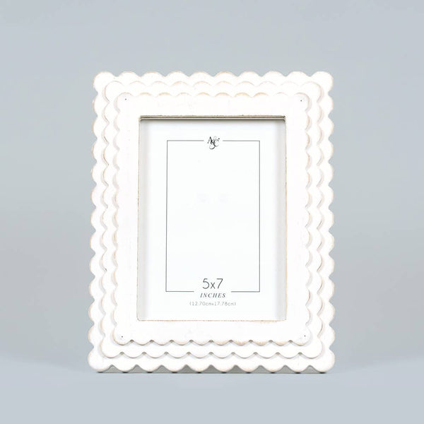 8x10 Scalloped Wood Photo Frame for a 5x7 Picture