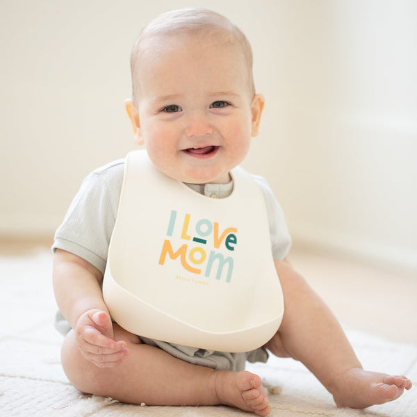 I Love Mom Wonder  Bib - Coconut