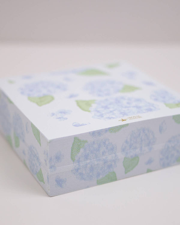 Hydrangea Sticky Note Cube   Blue/White   3x3