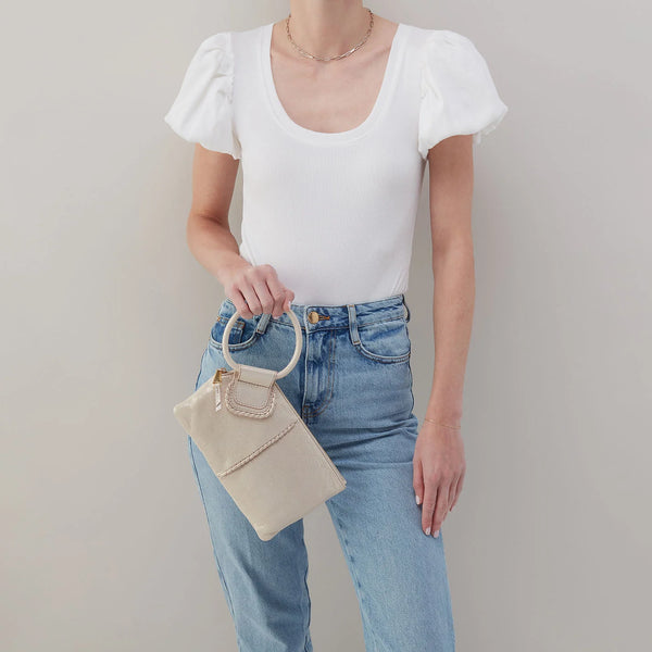 Sable Wristlet Sand Shimmer