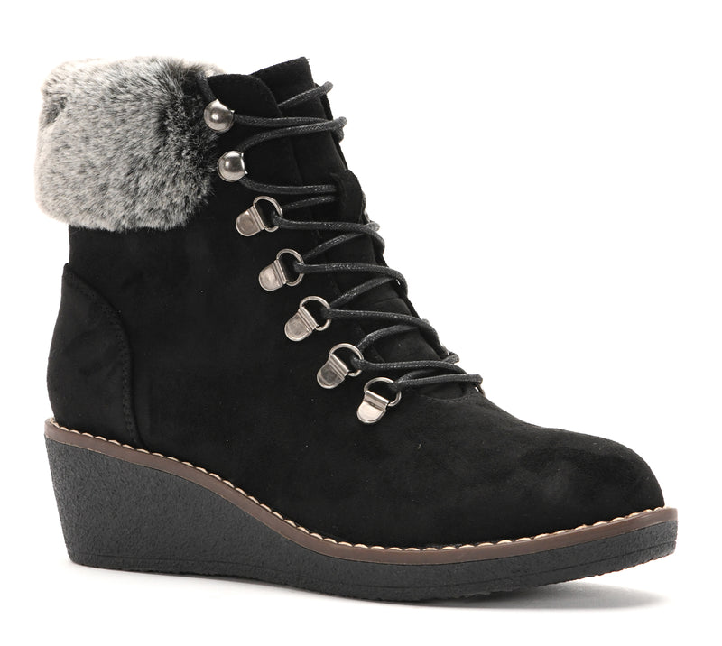 Fox Bay Black Boot