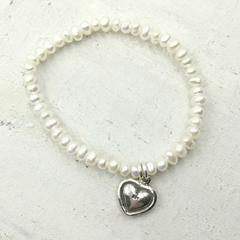 Child Pearl Bracelet with Heart